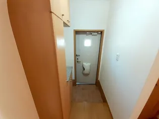 シャトール・タカⅠ【1階】の玄関