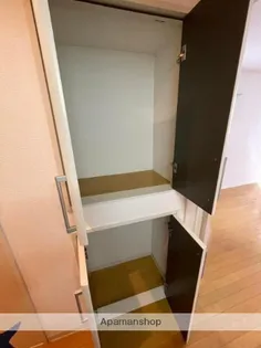 コリール下山門【1階】の内装