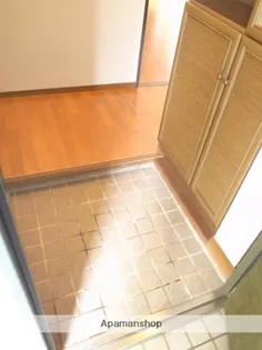 パインピュア周船寺【1階】の玄関