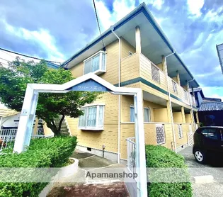 サバーブ茶山【1階】の外観