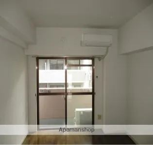 ライベストコート美野島【4階】の居間