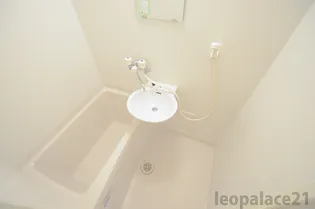 レオパレスMOTHERDUCK【210号室】の風呂