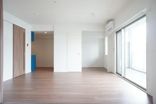 エンクレストGRAN博多駅前【12階】の居間