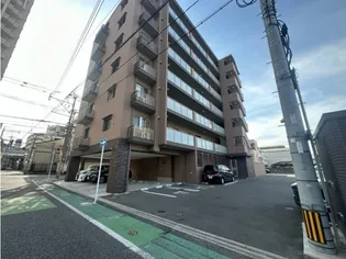 メルベーユ高宮駅前【2階】の外観