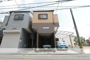 レディバッグ六本松【2階】の外観