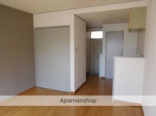 クレセント大橋【2階】の居間