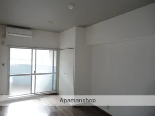 大蔵ビル桜坂【8階】の居間