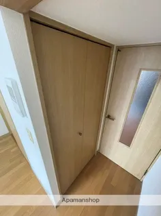 エステートモア祇園【4階】の内装