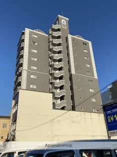 エステートモア祇園【4階】の外観