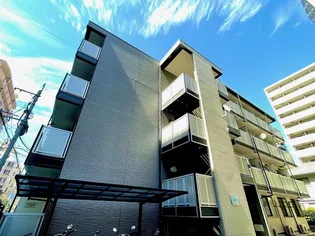 レオパレス平尾【3階】の外観