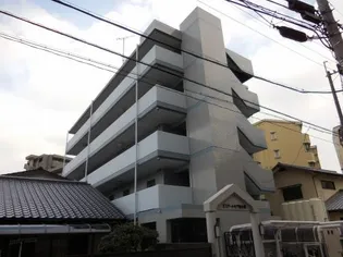 エステートモア西大橋【1階】の外観