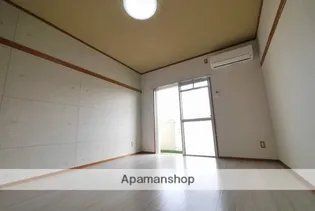 メゾン山美Ⅱ【47号室】の居間