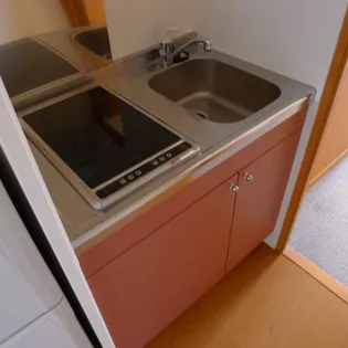 レオパレスKASAMATU【1階】のキッチン