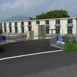 レオネクストラーラⅡ【1階】の外観