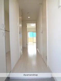 プランドール【3階】の玄関