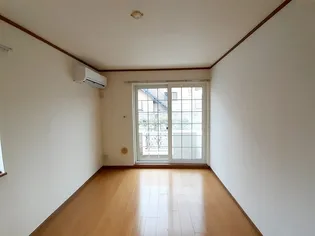 シーサイド横浜【1階】の居間