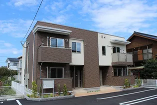 アヴァンツァート IIの画像