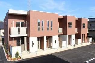 トゥーザ・ムーンB【1階】の外観