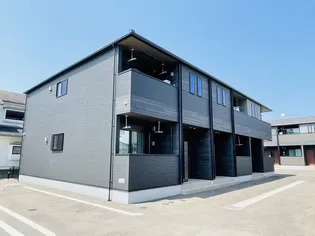 リシェス Fの画像