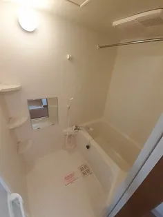 ラフィーネITO六番館【2階】の風呂