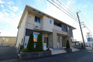 プラドール【2階】の外観