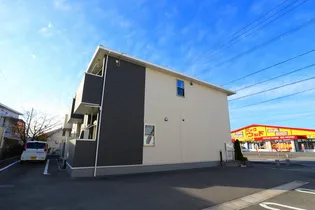 プラドール【2階】の外観