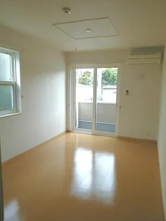 ラシーヌ ITO B【1階】の居間