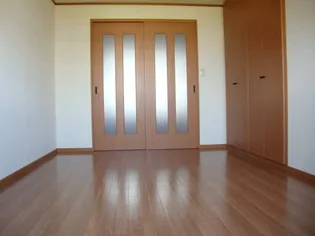 スマイルハイム【203号室】の居間