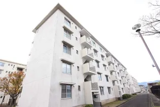 ビレッジハウス伊万里1号棟【0402号室】の外観