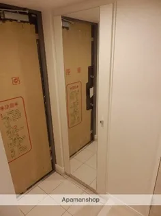 ネストピア西新Ⅱ【6階】の玄関