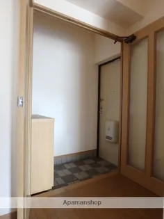 プリムヴェール【202号室】の玄関