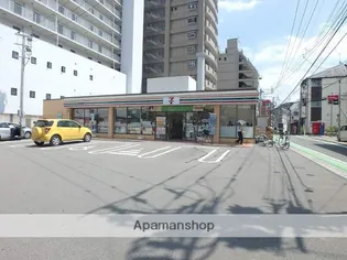 ナウヴィレッジ港【3階】の周辺