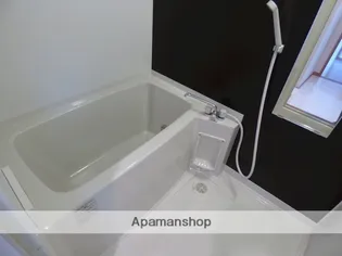 ナウヴィレッジ港【3階】の風呂