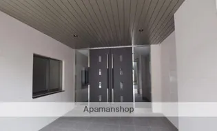 ナウヴィレッジ港【3階】の外観