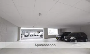 ナウヴィレッジ港【3階】の外観