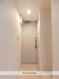 リブリ・百道【102.号室】の玄関