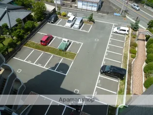 ルネスTANAKA【3階】の外観