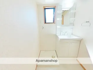 クローバー岡【B-3号室】の内装