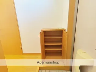 クローバー岡【B-3号室】の内装