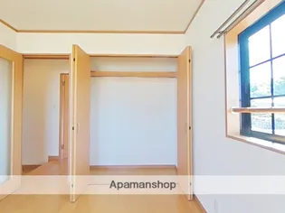 クローバー岡【B-3号室】の内装