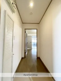 サンシャインコート東合川【101号室】の玄関