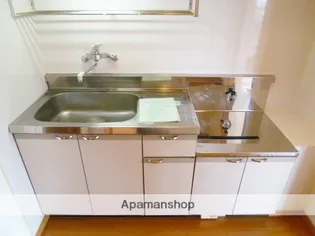 アイビーコート弐番館【1階】の内装