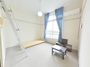 レオパレスシャルマン【1階】の居間