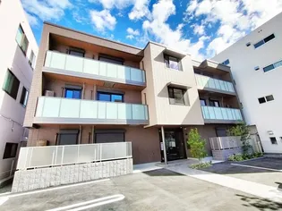 モンレーヴ本町【1階】の外観