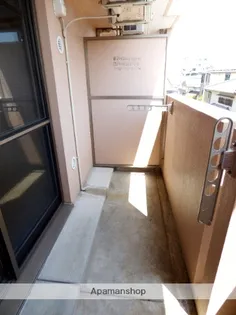 シャン・ド・フルール【305号室】の内装