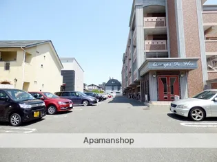 シャン・ド・フルール【305号室】の外観