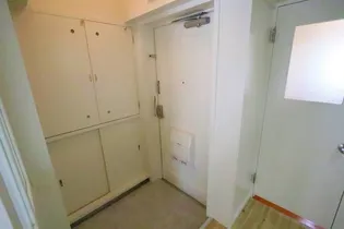 ビレッジハウス楠島2号棟【0107号室】の玄関