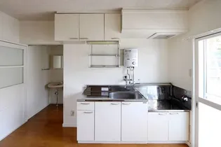 ビレッジハウス万石浦1号棟【0104号室】のキッチン