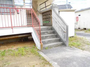 ビレッジハウス磯山2号棟【0305号室】の外観