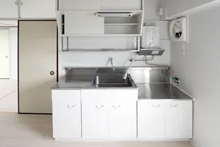 ビレッジハウス浜の町1号棟【2階】のキッチン